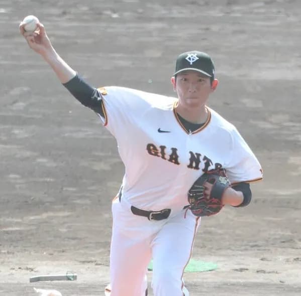 戸郷翔征、ライブBPで精彩欠く　キャベッジに本塁打を浴びるなど9人に対して2安打3四球