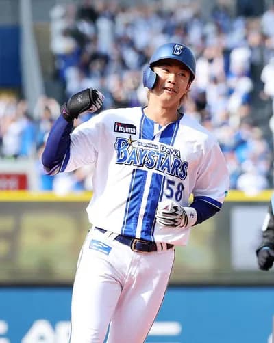 DeNA外野スタメン枠：蝦名ヒュンメル梶原