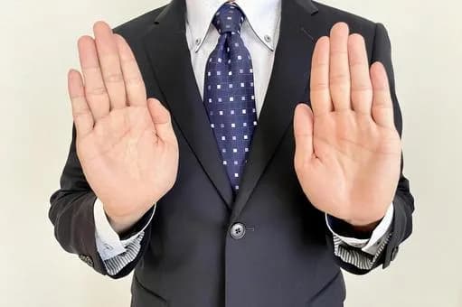 【急募】友達とか会社の人間に結婚式誘われたらどうやって断ってる？ｗｗｗｗｗｗｗｗｗｗｗｗｗｗｗｗ