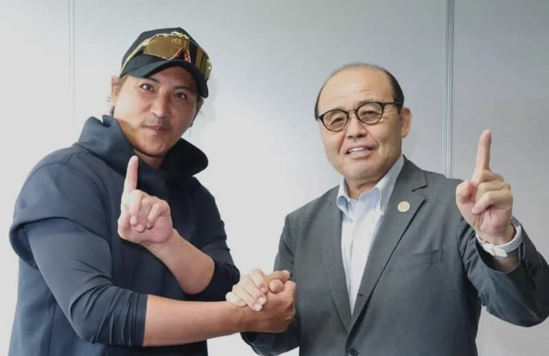 【悲報】岡田彰布「バントするってバレたら成功するわけないやん」