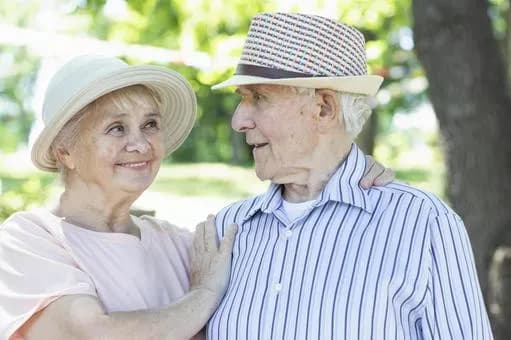 【悲報】ガチで、ジジイばっかりのコンテンツｗｗｗｗｗｗ