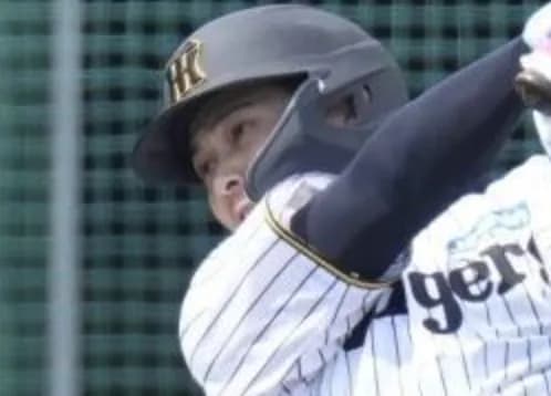 レフトのレギュラー争い、高寺濱田の一騎打ちか？