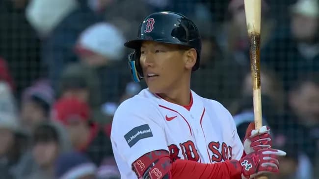 吉田正尚「初年度リーグ打率5位、チーム首位打者、2年連続2桁HR、ポストシーズンOPS1.143です」