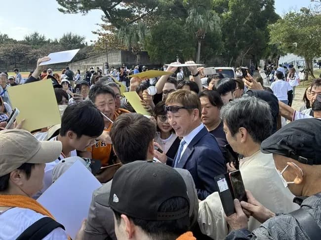 【朗報】立浪、阿部監督に会いに巨人キャンプに降臨ｗｗｗｗｗｗｗｗ