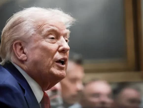 【悲報】トランプさん「最高裁は外国に支配されている」・・・・・・・・