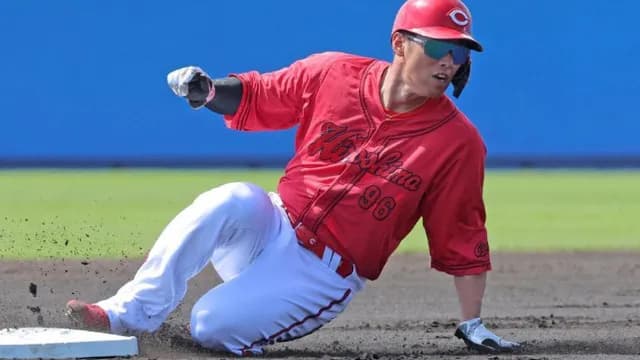 カープ中村奨成、日ハム(パ強豪)戦で猛打賞1盗塁！←2年目のジンクス問題なし