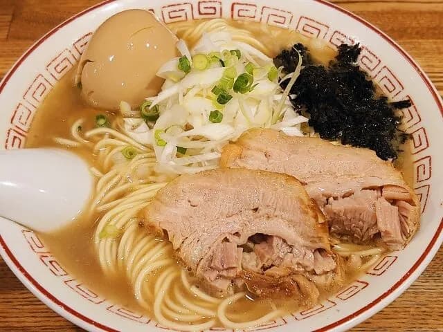 ラーメン屋で「大盛り」頼む奴wwwwwwwwwwww