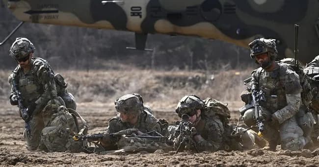 【悲報】韓国「今度の日韓米共同訓練さ、日本抜きでやろうぜ！」　アメリカ「え？いやですけど」