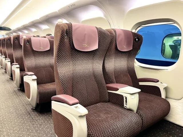 グリーン車っていらなくね？