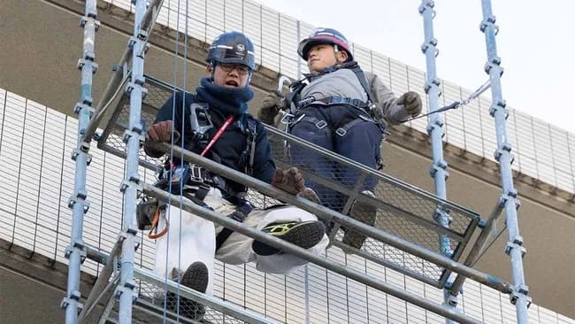 中卒とび職人(32)「時代はブルーカラー。年収1000万で同級生の大半より稼いでいる」