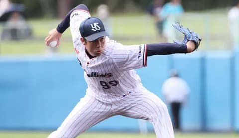 【悲報】ヤクルトさん またケガ…青柳晃洋が左ハムストリングスの張りでキャンプに姿見せず【ヤ戦病院】