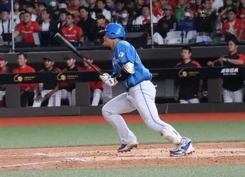 【日本ハム】吉田賢吾「開幕一塁」近づいた！台湾で３打数３安打「今打たないと試合出られない」