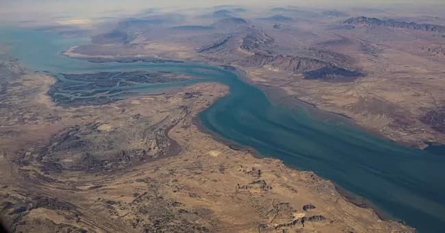 【朗報】中国父さん、イランに圧力「ホルムズ海峡の封鎖をやめなさい」