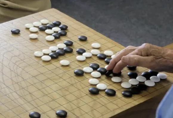 【悲報】囲碁、新たに賞金1000万円の棋戦が休止。立葵杯（700万）に続いて・・・・・・