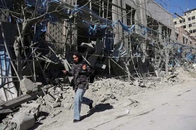 【悲報】イラン「もう戦争やめたい…」アメリカ・イスラエル「ぜってーウソだわ無視するからな」