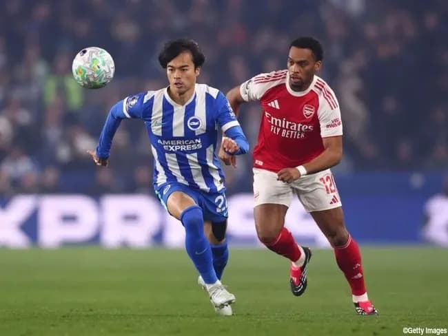 【悲報】三笘、左足首の負傷交代