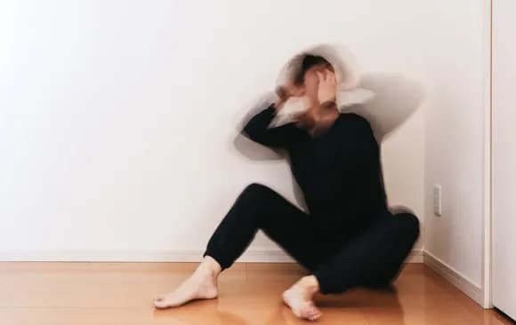 【悲報】「独身のまま40代に突入すると狂う」←これｗｗｗｗｗｗ