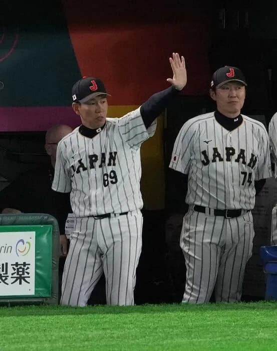 【WBC】井端監督　牧の飛び出しアウトの場面に 「チャレンジしようと手を挙げたけど伝わってなかった」「私の反省にしないといけない」