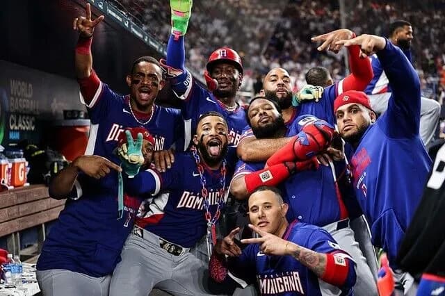 最新のWBC準々決勝進出8ヵ国での優勝オッズは1位ドミニカ、2位アメリカ、3位日本の三つ巴