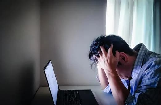 【道徳】あれれ？ワイくんが明日仕事に行きたくないって泣いてるよ？なんて声をかけようか？