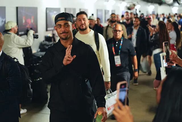 Full-Count「ドミニカナイン、深夜一時に無言の帰宅……」