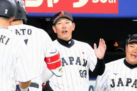 侍ジャパン、井端監督の後任人事を本格化　WBC優勝の栗山氏ら候補