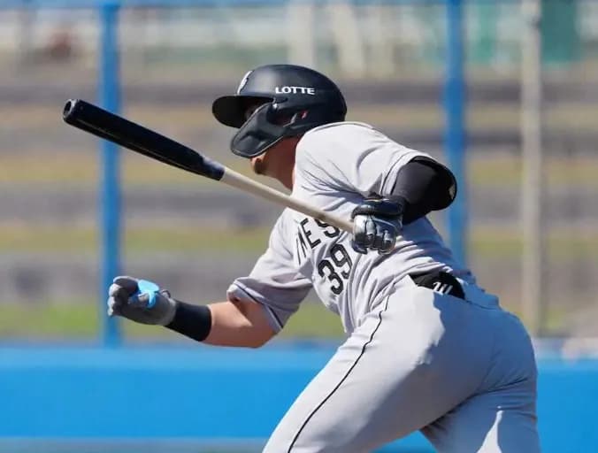 【悲報】ロッテ井上広大さん、18打席12三振でひっそりと終わる