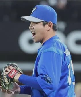 DeNA山﨑康晃、9回すべて空振りで3者連続三振　守護神返り咲きへ準備OK！