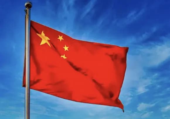 【悲報】中国「自国に対しネガティブな事を言うやつは国民の士気下がるから取り締まる！」ｗｗｗｗｗｗ