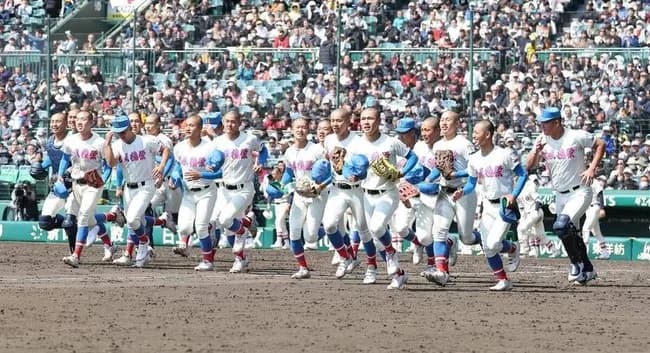 【高校野球/選抜】1回戦 花咲徳栄 3-2 東洋大姫路　花咲徳栄が逆転勝ち　黒川2失点完投　2ラン内野ゴロ