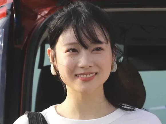 【悲報】重盛さと美「写真集では肛門の赤みを修正せずあえてそのまま出しました」ｗｗｗｗｗｗｗｗ