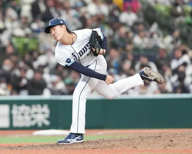 【悲報】西武ライオンズ、高卒2年目の篠原響(19)をリリーフにしてしまう