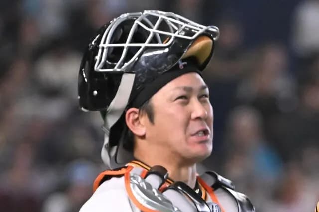【悲報】5年15億円契約の巨人・甲斐拓也さん 開幕２軍スタート確定ｗｗｗｗｗｗ