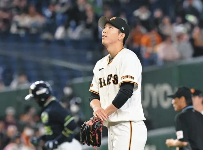 【悲報】戸郷翔征(25)　防御率9.00 9回4奪三振 2四球3死球 WHIP1.67