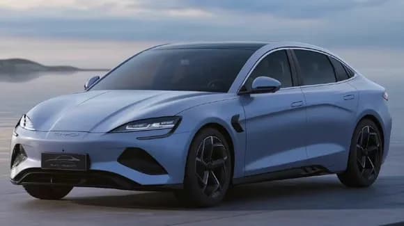 【悲報】BYD、走行30万キロまでバッテリー保証へ。国産は完全にオワコンか・・・・？