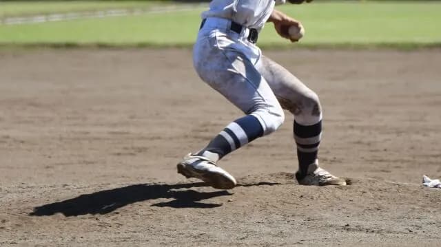 投手ってストライク入らない悪い日は球速抑えて投げようとか思わないんか？