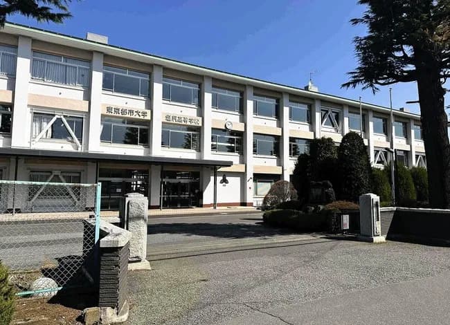 【長野】東京都市大塩尻高野球部で暴力事案　下級生が上半身裸でヨツンヴァインにされ、ベルトで複数回たたかれる