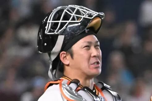 甲斐拓也(33).176(17-3)0本0打点ops.471←この人の使い道 ｗｗｗｗｗ