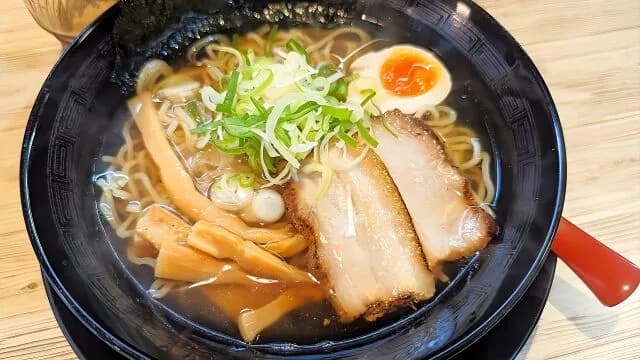 ラーメンの3種の神器「チャーシュー」「たまご」「メンマ」←この次に人気なのってネギか？
