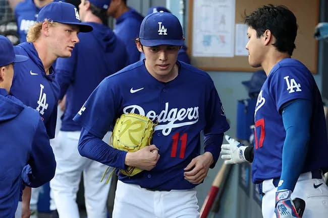 韓国メディア「キムヘソンは打率.407でもマイナー降格なのに佐々木朗希は防15.58でもメジャーなんだね