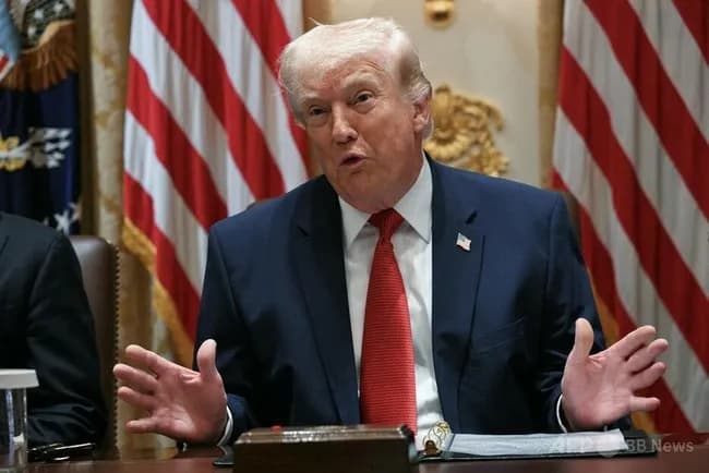 【朗報】イランへの攻撃停止、10日間に延長！トランプ「協議は順調」