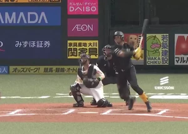 【花火大会】日ハム水谷、同点ホームランｷﾀ━━━━(ﾟ∀ﾟ)━━━━!!