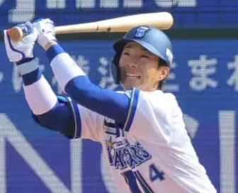 DeNA度会隆輝が今季初スタメンで先制弾含む3安打　開幕3連敗にも前向き「自覚と責任を持って毎日取り組んでいきたい」