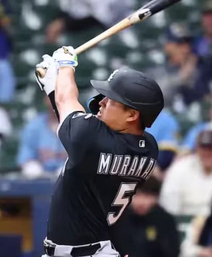 大谷、岡本が本塁打0の中、村上が2本塁打という事実