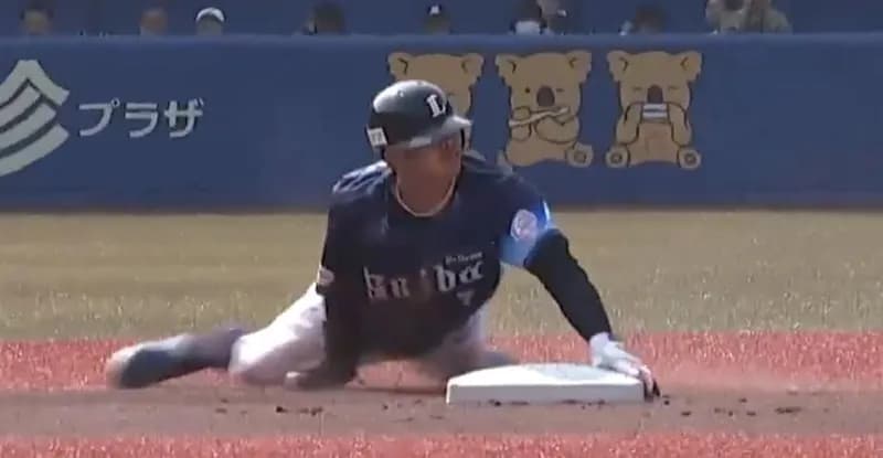 西武・桑原将志、ひっそりと通算100盗塁達成！