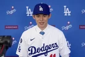 【急募】佐々木朗希が来年着てそうなユニフォームｗｗｗｗｗｗｗｗｗｗｗｗｗｗｗｗ