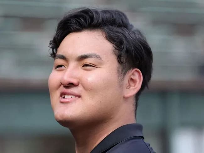 メジャーかソフトバンクか…　佐々木麟太郎、9号本塁打に「これ以上打たれると…」「もうやめて。活躍は嬉しいよ」ファンは心配