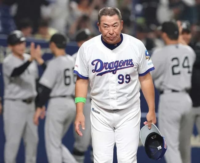 中日・井上監督、カリステの守備の場面について「もちろん痛いんだけど、あの展開で守備固めに、とは考えづらい。 」