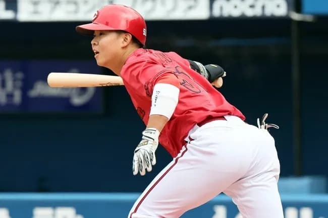 広島に緊急事態…ドラ1・平川蓮が登録抹消　前日に守備でフェンスに激突→途中交代