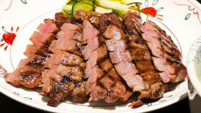 タンって美味しいの最初の一口だけだよな